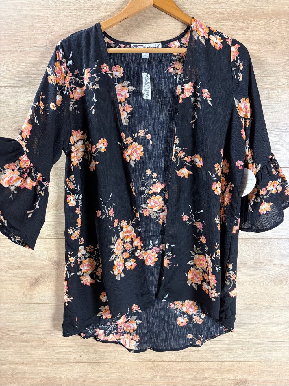 Gypsies & Moondust Floral Kimono Top NWT Medium